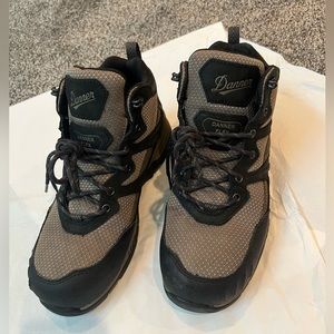 Danner Mens 12241 Springfield Black/Tan 4.5" Non Metalic Toe Safety Shoes